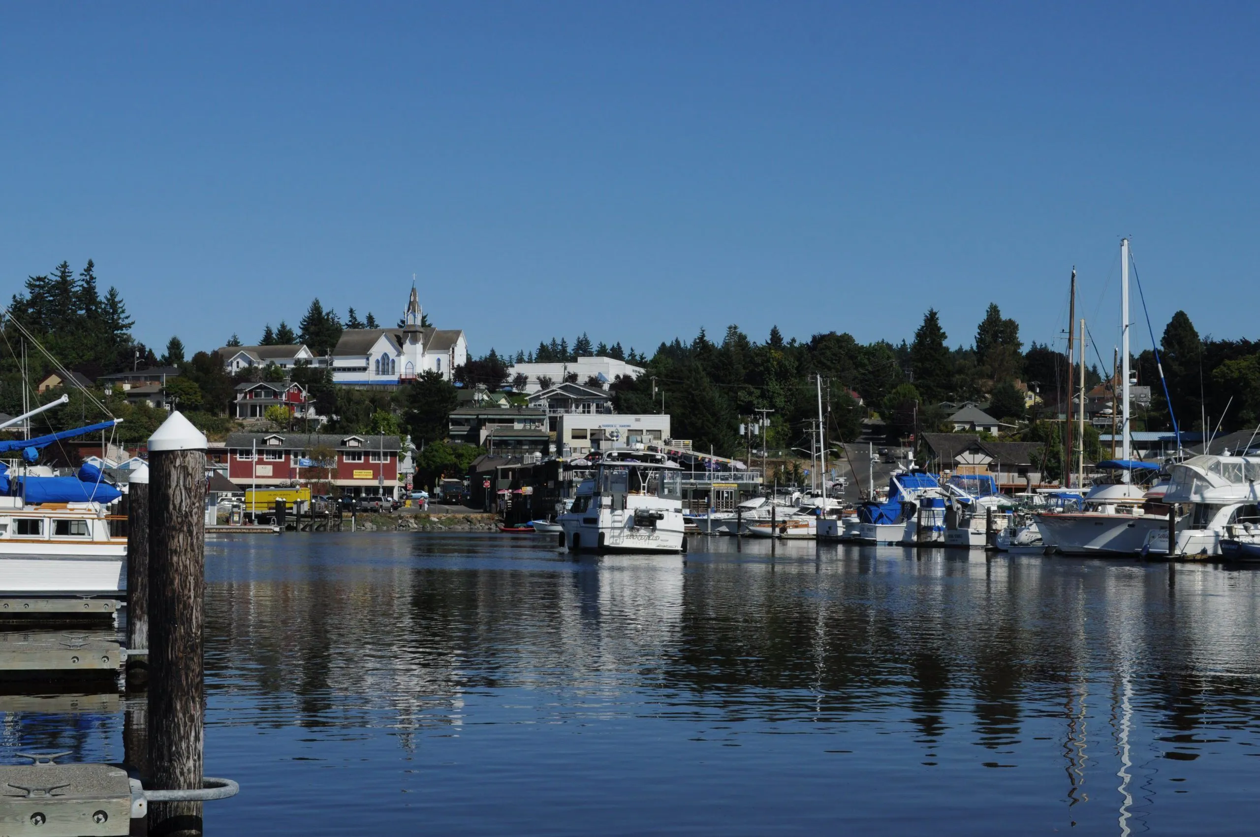 Simple, stress-free, and fast moves for families and businesses across Poulsbo, WA